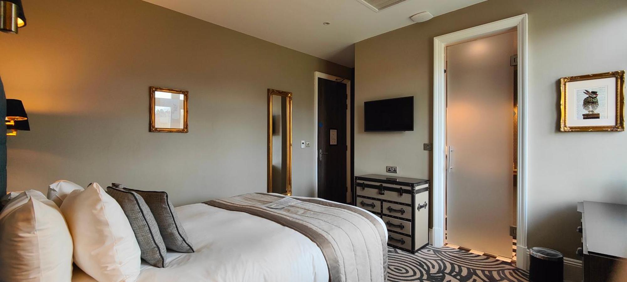 Oddfellows On The Park Cheadle  Room photo A room at the hotel