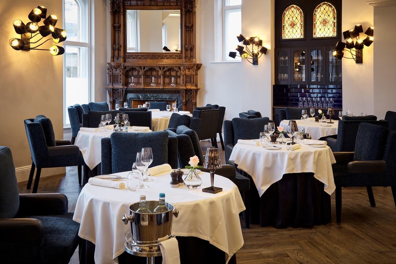 Oddfellows On The Park Cheadle  Exterior photo Restaurant AOC