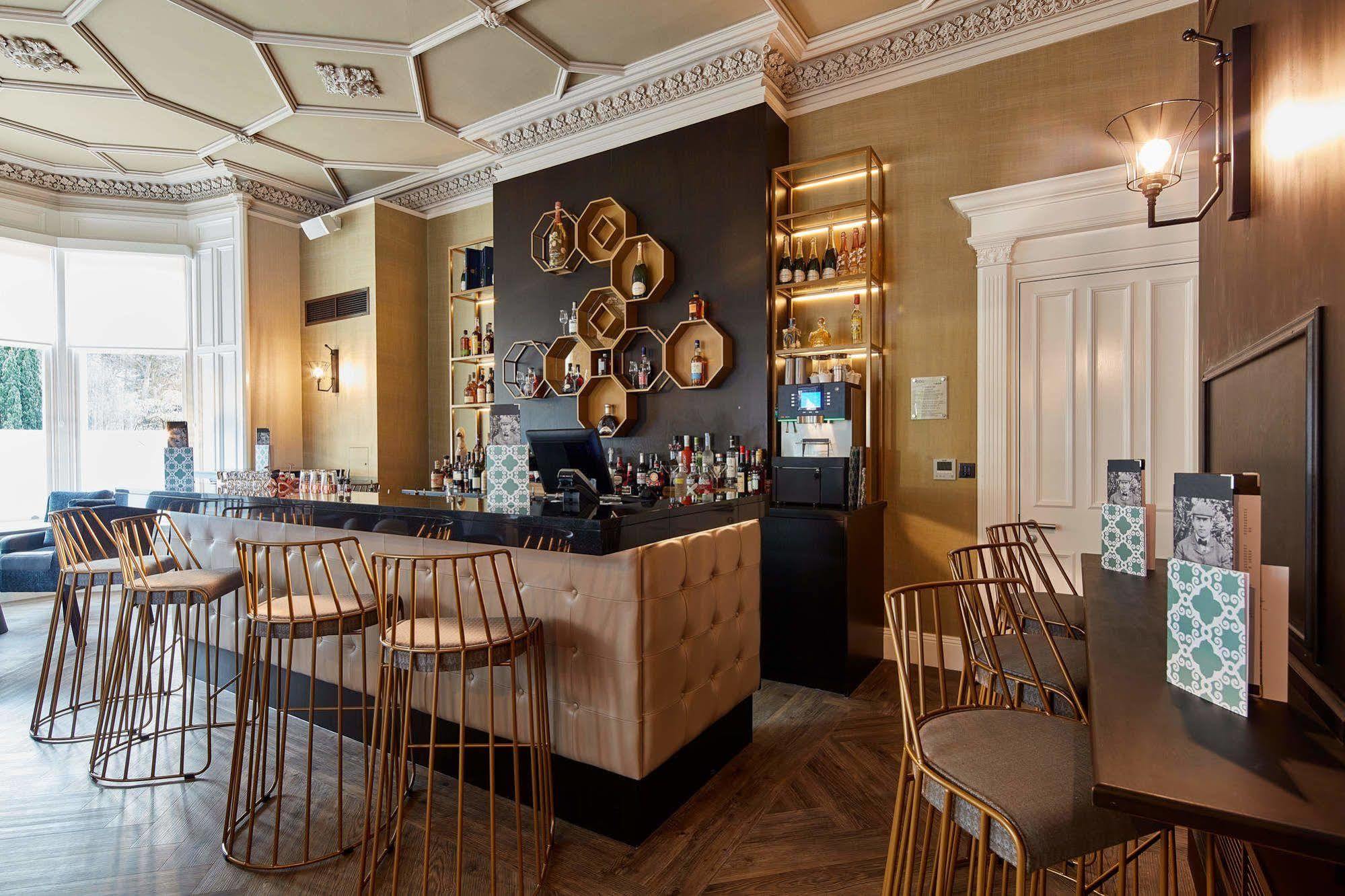 Oddfellows On The Park Cheadle  Exterior photo The bar at the hotel